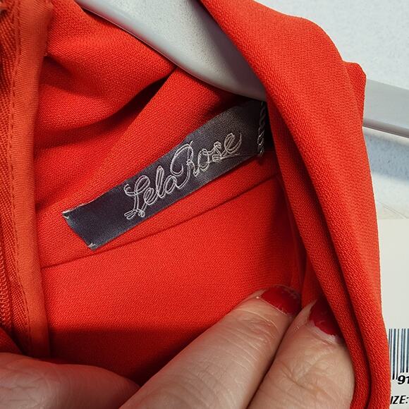 Lela Rose Stretch Crepe Halter Maxi Dress Size 8 Red Orange Couture Designer - Picture 13 of 16